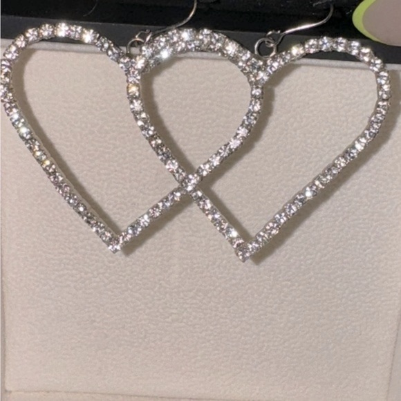 Cali Big Heart Design Sparkling Rhinestone Earrings silver 2.2”x1.60” - Picture 6 of 10